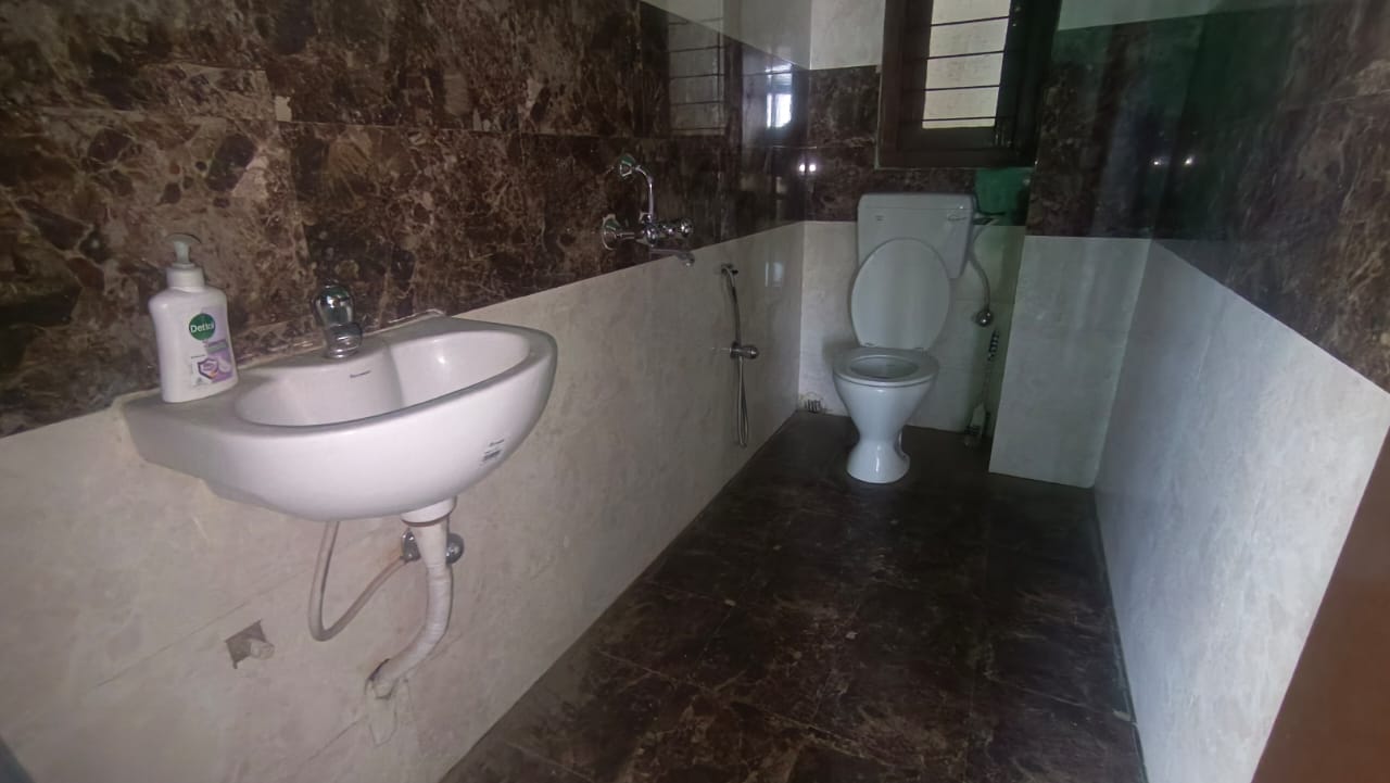 Unfurnished 3bhk in Lalmati, Guwahati, Assam, India for Rent